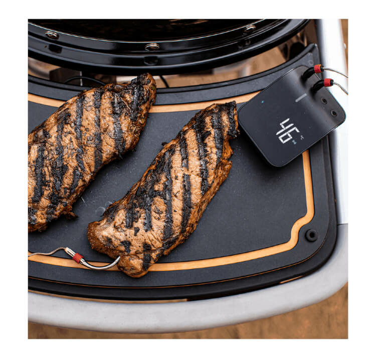 Доска разделочная для Weber Traveler двухсторонняя